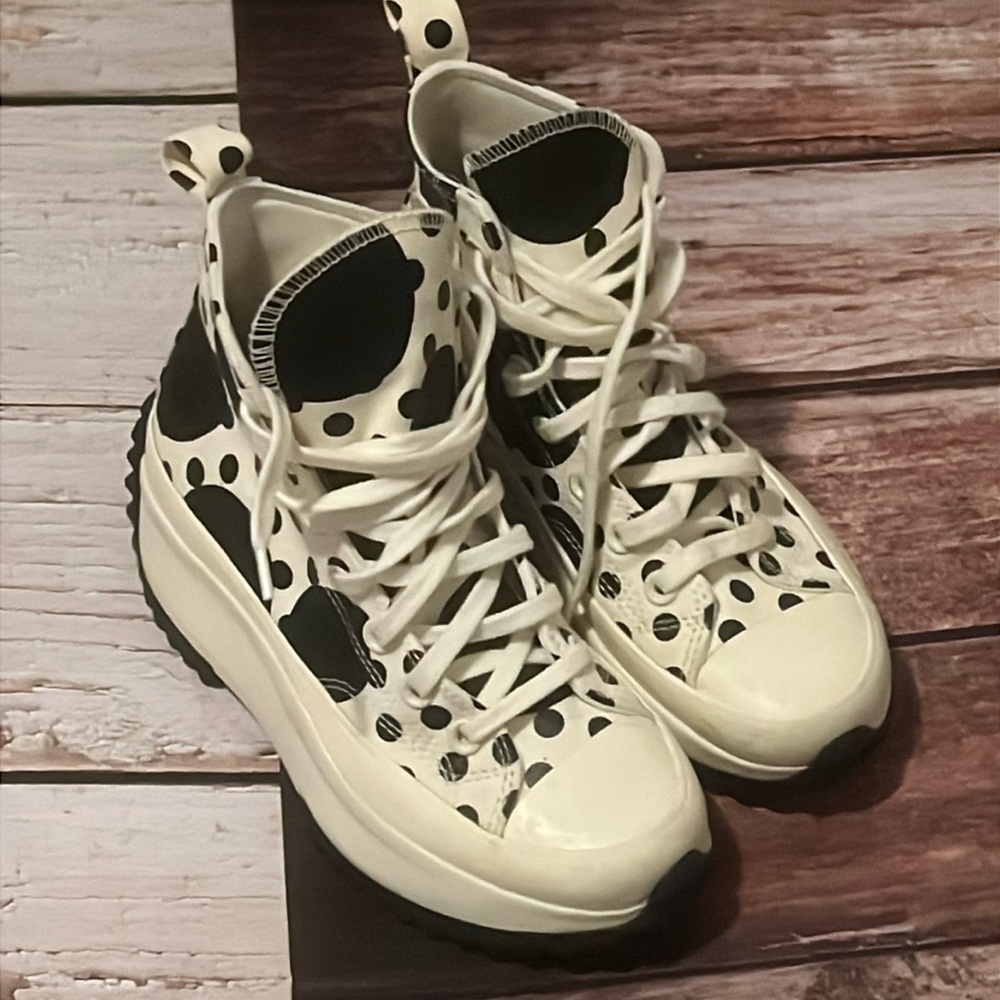 Converse